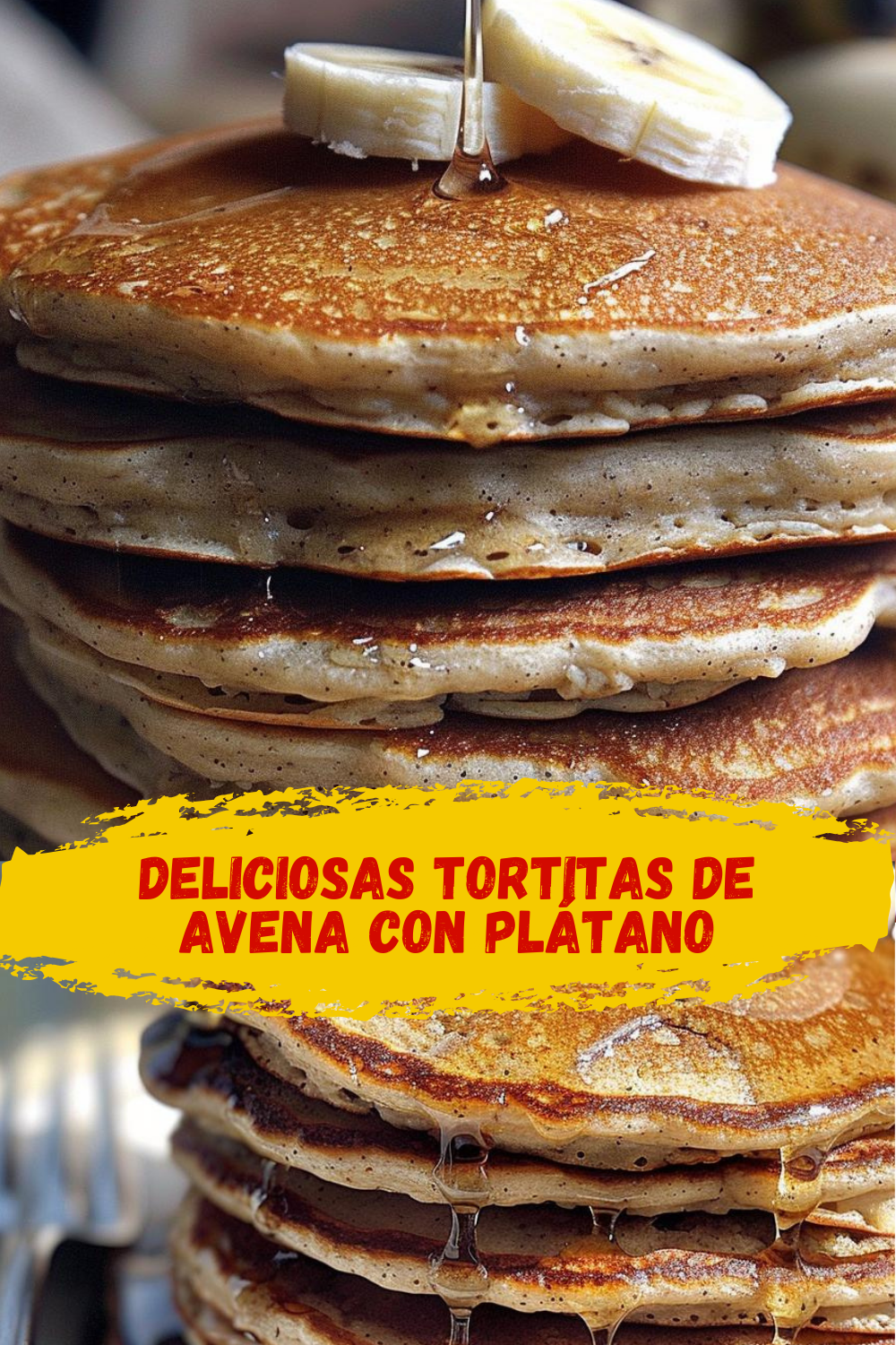 Tortitas saludables de avena y plátano con ingredientes naturales