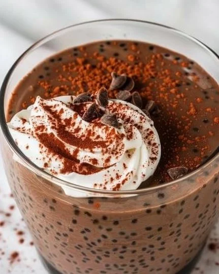 Pudin de Chía con Chocolate, alto en proteínas y saludable