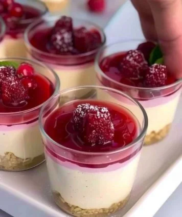 Mini Cakes de Oreo con decoración deliciosa y presentación atractiva.