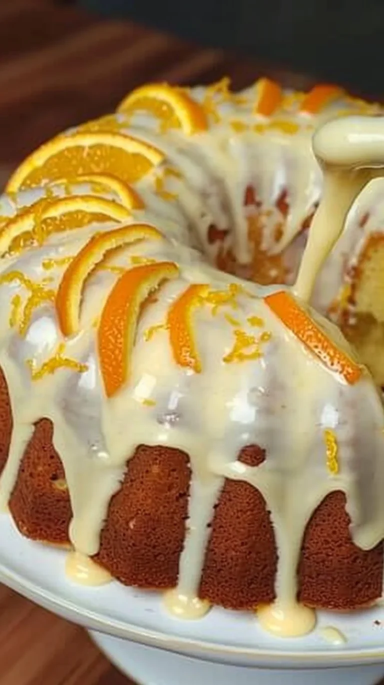 Bizcocho de Naranja esponjoso y delicioso, ideal para el postre.