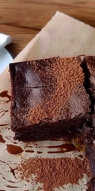 Receta de brownie de pobre con ingredientes simples y sabor delicioso