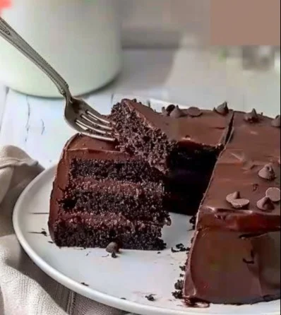 Delicioso pastel de chocolate fácil y rápido para disfrutar en cualquier ocasión