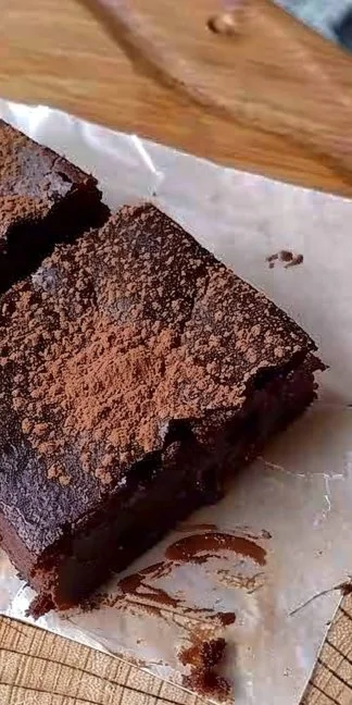 Brownie saludable, delicioso y nutritivo, ideal para disfrutar sin culpa.