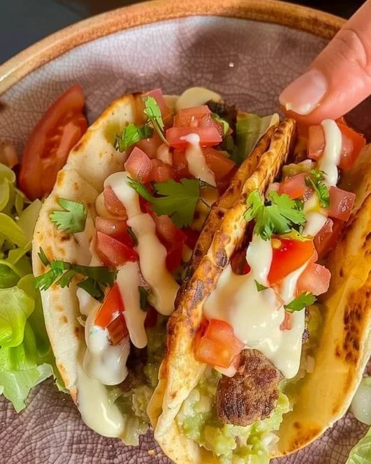 Receta de taquitos saludables con ingredientes frescos y nutritivos.