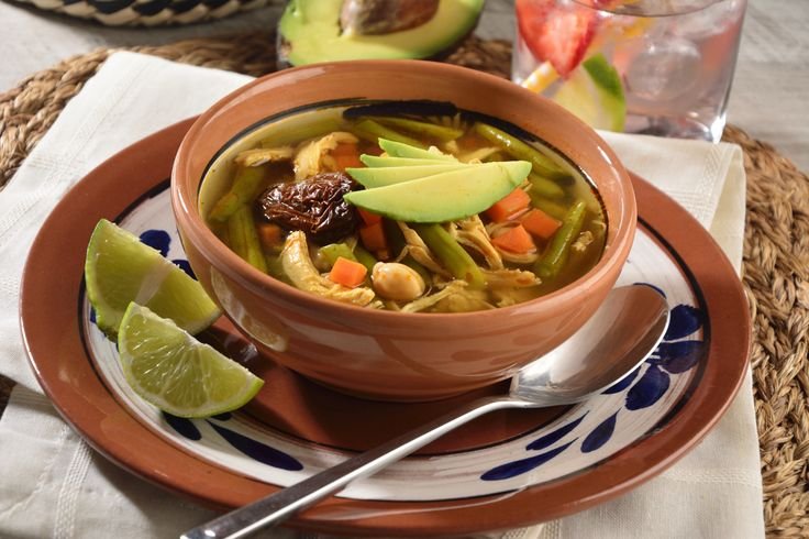 Sopa Tlalpeña