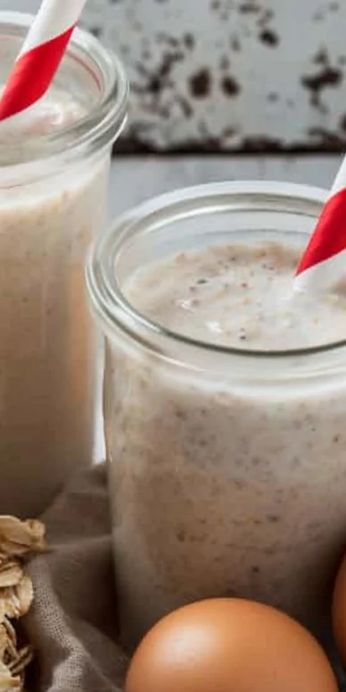 Tazón de Avena Fría Colombiana decorado con frutas frescas