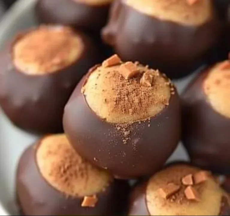 Buckeyes Keto: Bolas de Mantequilla de Maní Sin Hornear, dulce bajo en carbohidratos